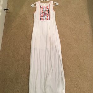 White maxi dress-Altar’d state